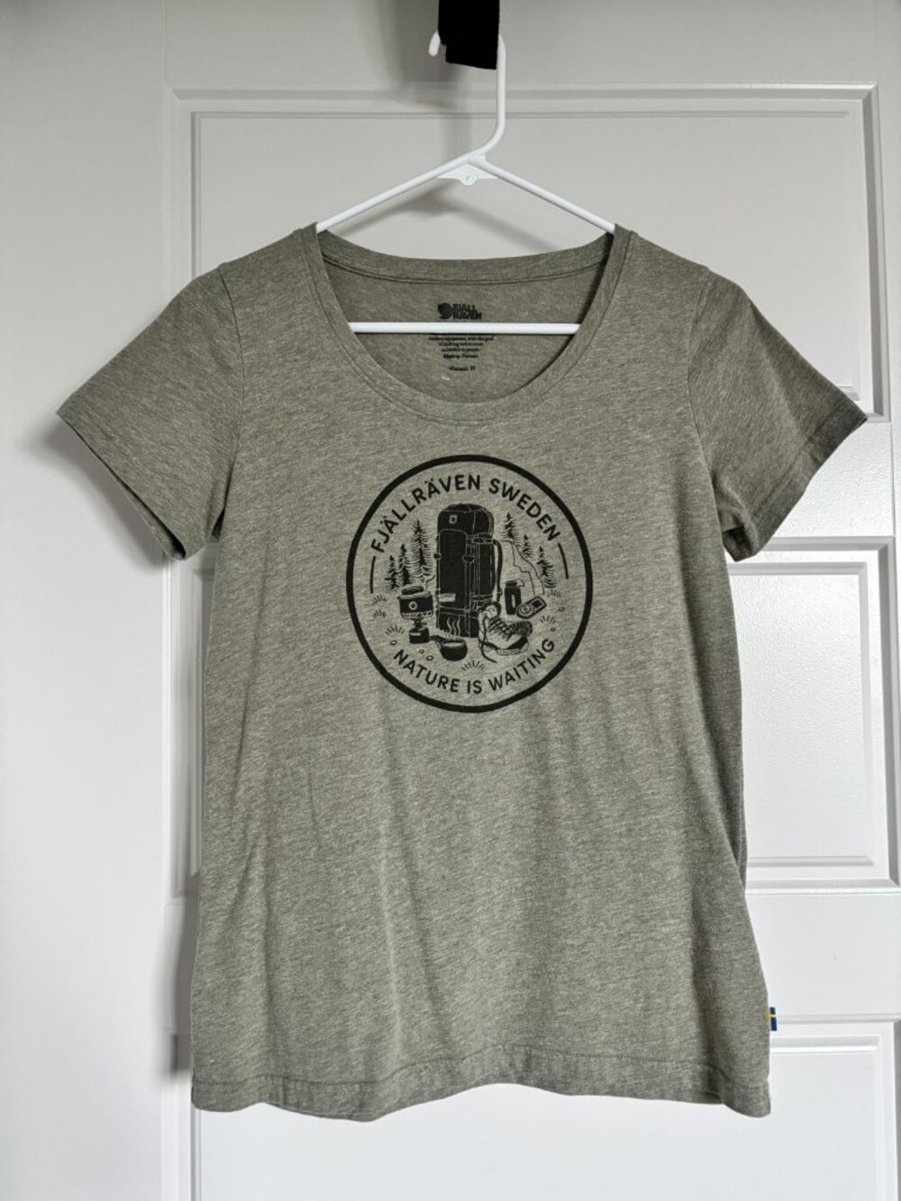 Fjallraven Nature Is Waiting Graphic T-Shirt Womens Gray Green